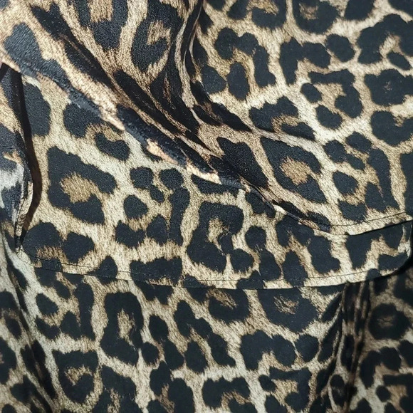 MICHAEL KORS Plus Size Leopard Off the Shoulder Peasant Blouse Size 1x - Picture 7 of 9
